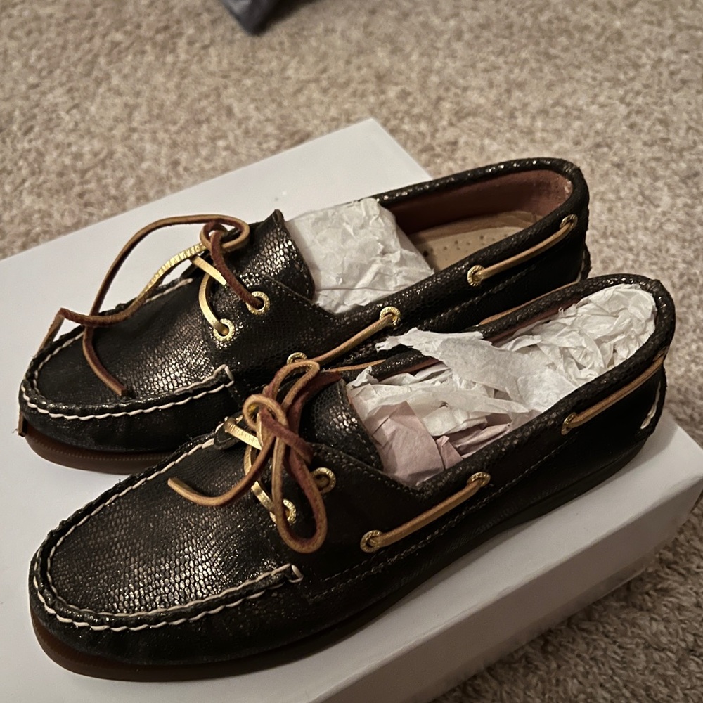 Women’s Sparkly Sperrys